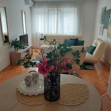 Apartman Sany
